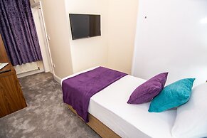 Trivelles Park Hotel