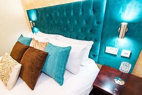 Trivelles Park Hotel