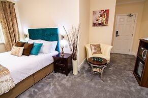 Trivelles Park Hotel