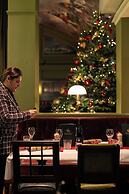 The Wellington Hotel