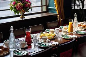 The Wellington Hotel