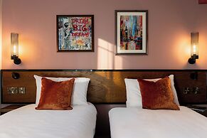 The Wellington Hotel