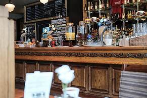 The Wellington Hotel