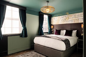 The Wellington Hotel