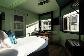 The Wellington Hotel