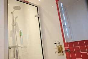 The Wellington Hotel