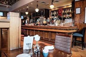 The Wellington Hotel