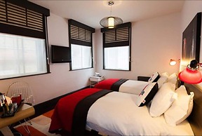 The Wellington Hotel