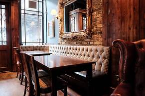 The Wellington Hotel