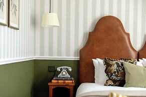 The Drayton Court Hotel