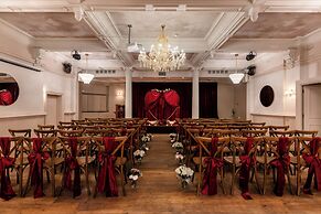 The Drayton Court Hotel