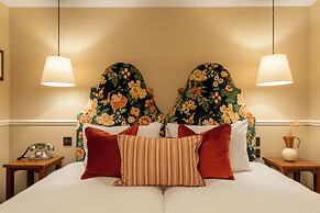 The Drayton Court Hotel