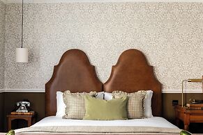 The Drayton Court Hotel