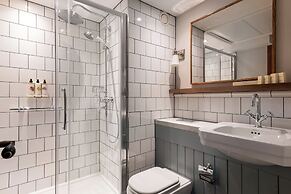 The Drayton Court Hotel