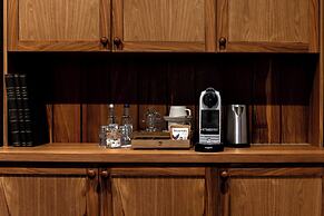 The Drayton Court Hotel