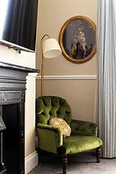 The Drayton Court Hotel