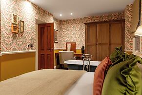 The Drayton Court Hotel