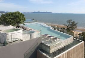 Bayphere Hotel Pattaya JC