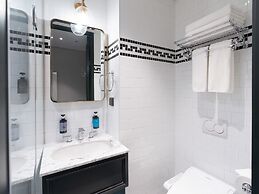 Hotel Crescendo Seoul