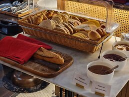 Hotel Crescendo Seoul