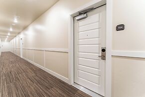 Clearwater Lofts #104 Building 3 by Summit County Mountain Retreats