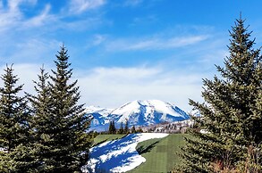 Clearwater Lofts #104 Building 3 by Summit County Mountain Retreats