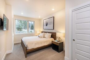 Clearwater Lofts #104 Building 3 by Summit County Mountain Retreats