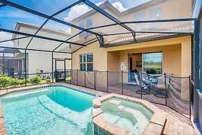 Spacious, Perfect Home for Orlando Getaway, Large Pool and Gameroom! #