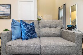 Spacious, Perfect Home for Orlando Getaway, Large Pool and Gameroom! #