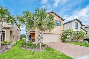 Spacious, Perfect Home for Orlando Getaway, Large Pool and Gameroom! #