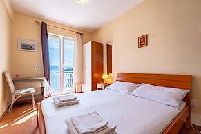 S1 - Studio Just 50m From the Beach With sea View