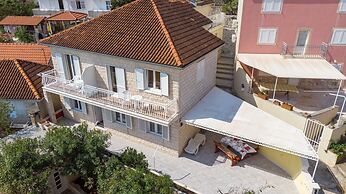 A1-apartment 50m From the Beach With the sea View