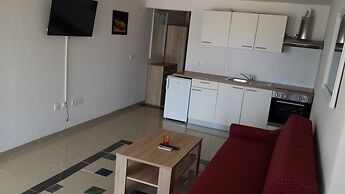 Apartment Misel With Bedrooms With Terrace and sea View