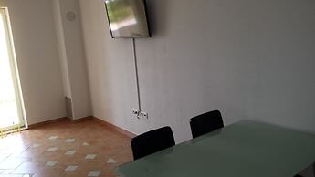 2 Bedroom Apartment Marko With Terrace and sea View