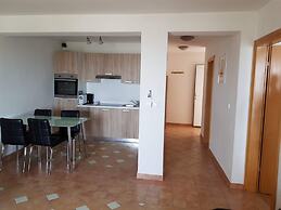 2 Bedroom Apartment Marko With Terrace and sea View