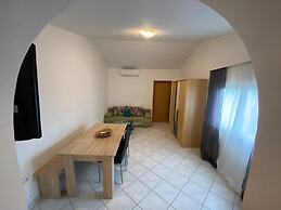 Apartment Mato With 1 Bedroom
