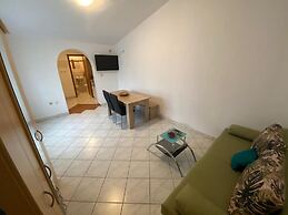 Apartment Mato With 1 Bedroom