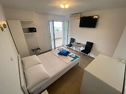 Room Mira With Terrace and sea View