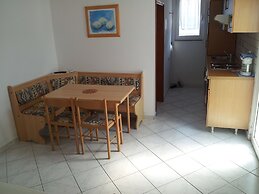 Apartment Ivo With 1 Bedroom, in Omisalj