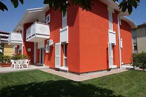 Relax in our Gorgeous Flat on the Coast