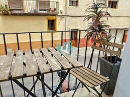 Holiday Apartment Near the Seafront Aircon and Wi-fi