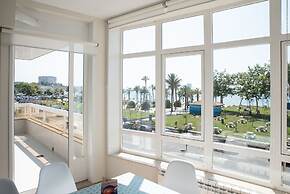 Apartment on the First Line of Samil Beach and With Frontal Views of t
