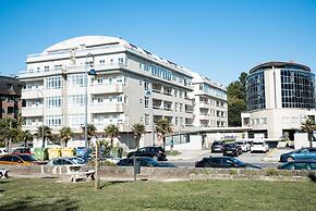 Apartment on the First Line of Samil Beach and With Frontal Views of t