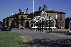 Impeccable 5-bed House in Stockton-on-tees