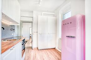 InnsbruckHomes at Botanical Garden