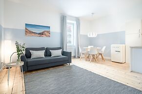 InnsbruckHomes at Botanical Garden