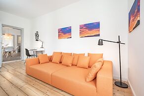 InnsbruckHomes at Botanical Garden