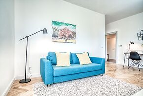 InnsbruckHomes at Botanical Garden