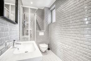 InnsbruckHomes at Botanical Garden