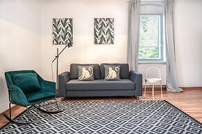 InnsbruckHomes at Botanical Garden